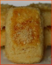 Biskut Badam Best